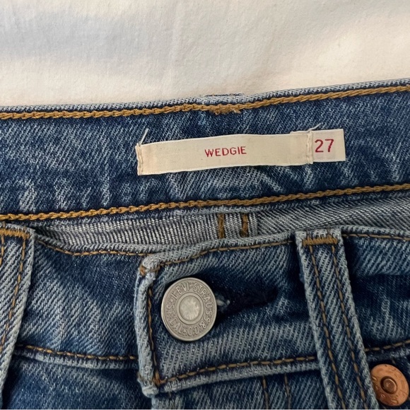 Levi’s Wedgie Jeans - size 27 - Picture 2 of 3